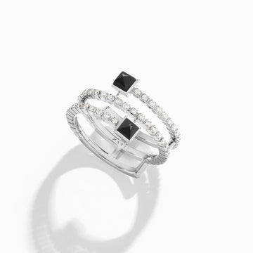 Cleo Lotus Twist Ring Marli New York White Black Onyx 4
